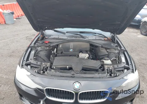 2015 BMW 328I xDrive из США, поврежденный, VIN WBA3B5G57FNS12182